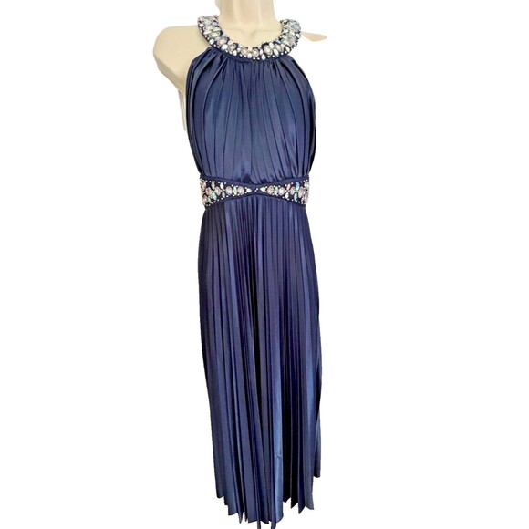 Sequin Hearts Navy Formal Prom Dress Sz 5 Beaded Halter Flowing Silky Gown NWT - Picture 4 of 16